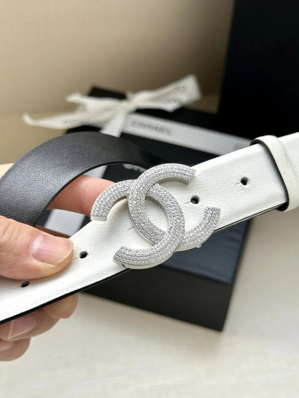 silver Chanel White Leather Belt - Hình 2