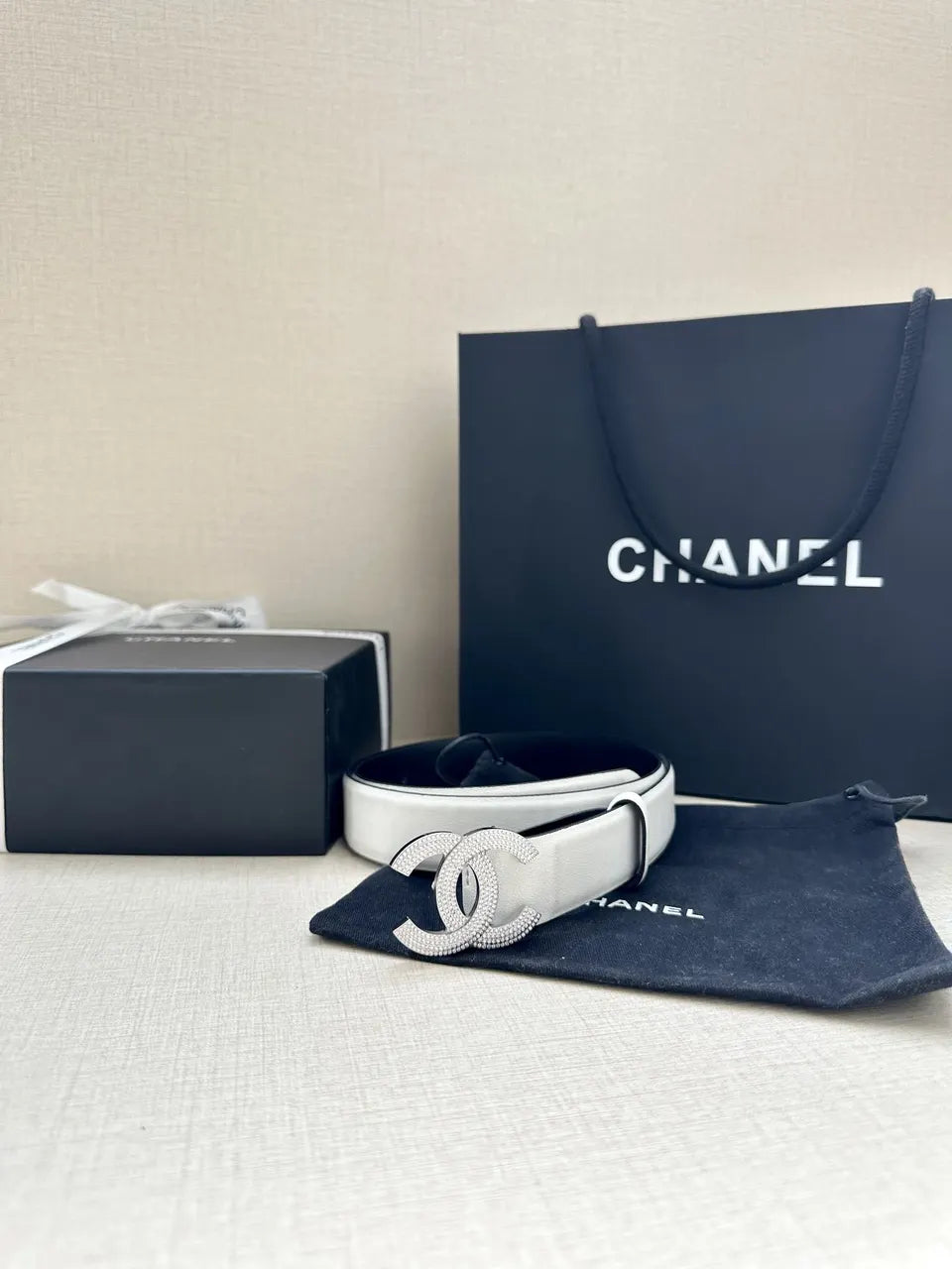 silver Chanel White Leather Belt - Hình 3