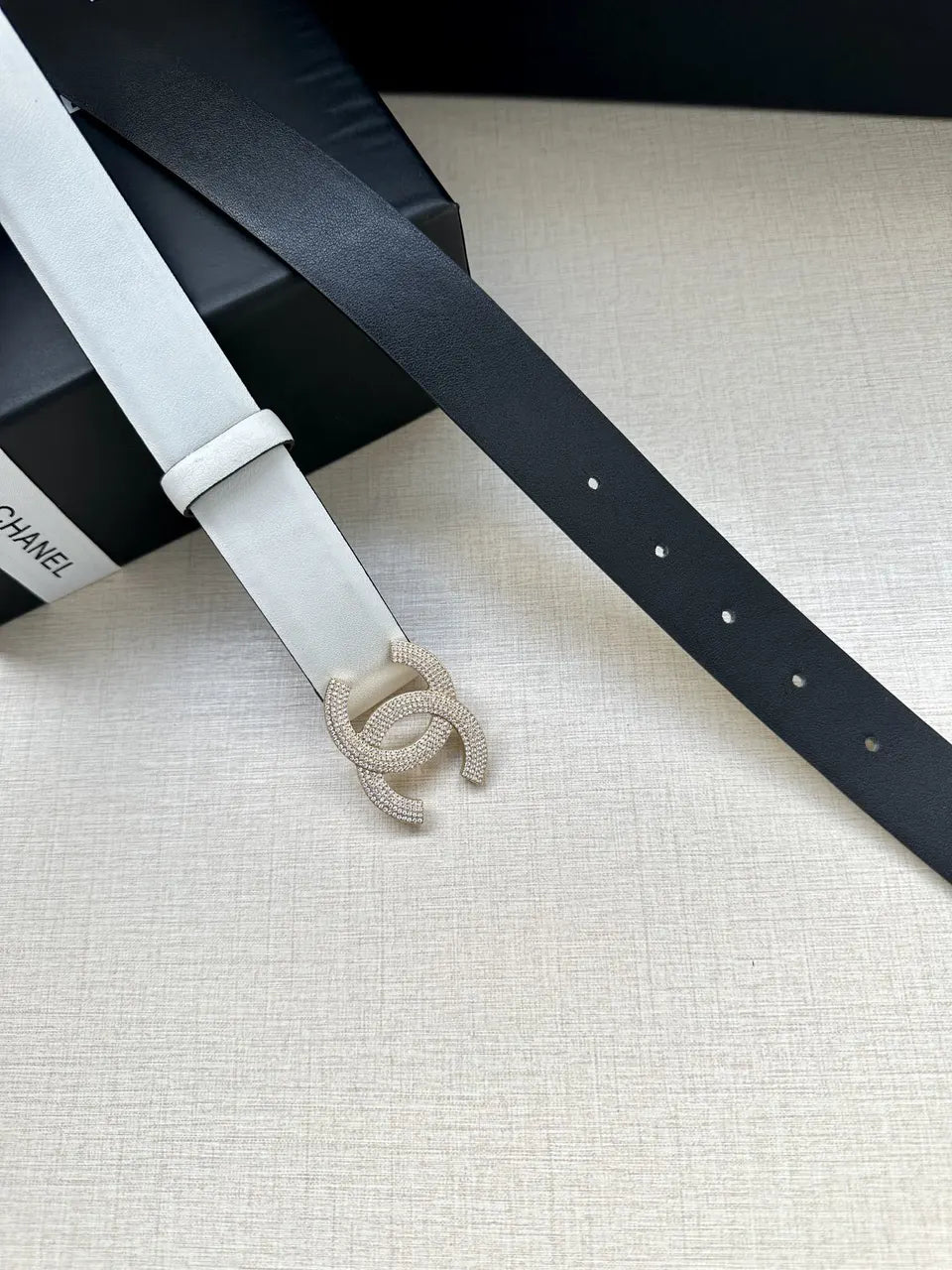 silver Chanel White Leather Belt - Hình 9