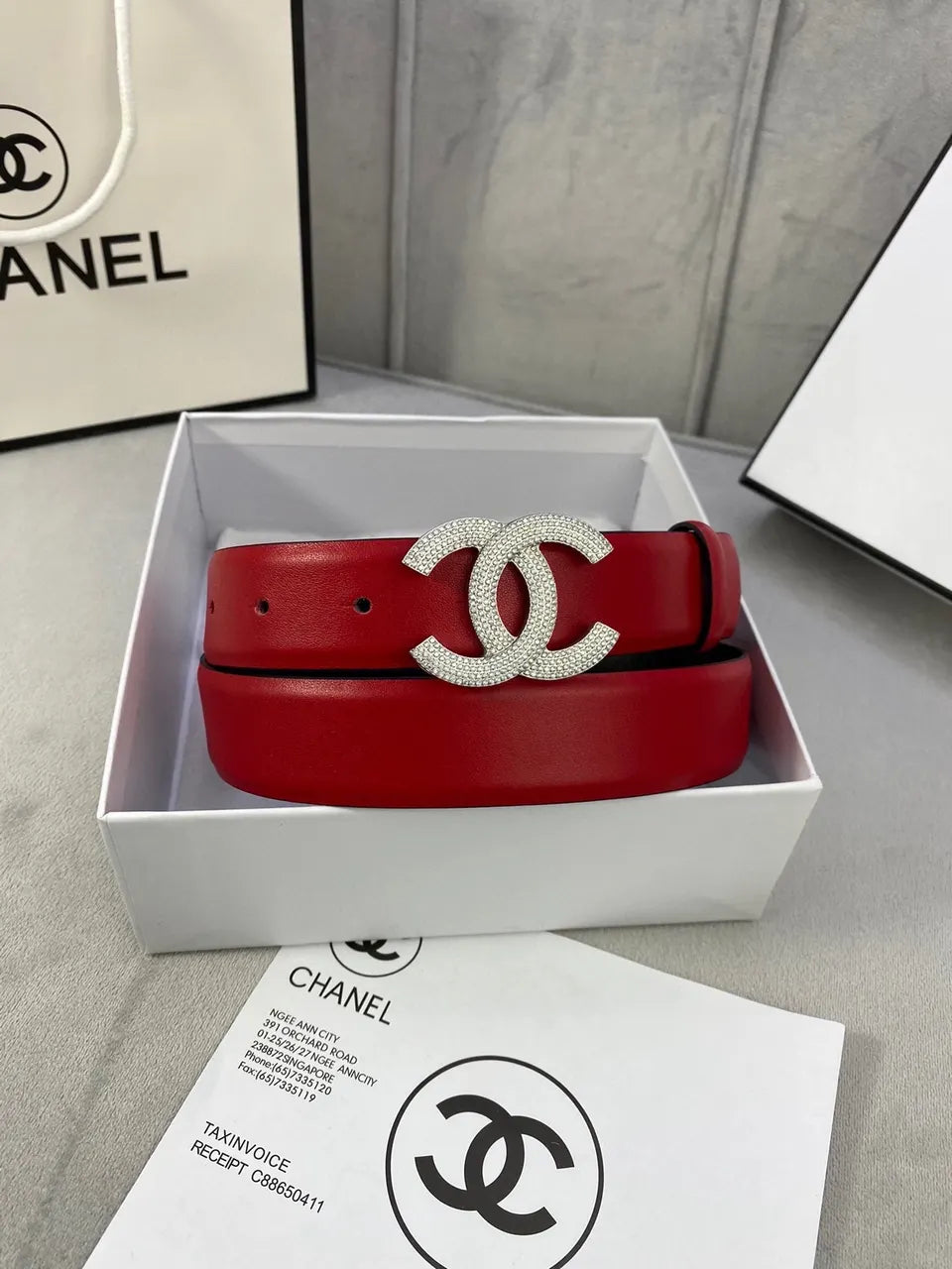 Chanel Red Leather Belt Crystal CC - Hình 2