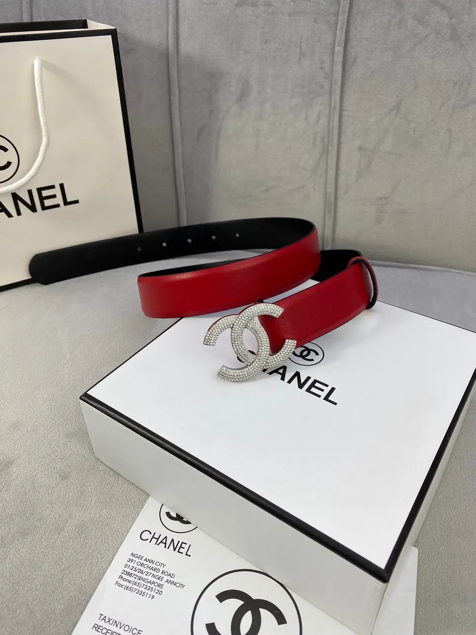 Chanel Red Leather Belt Crystal CC - Hình 5