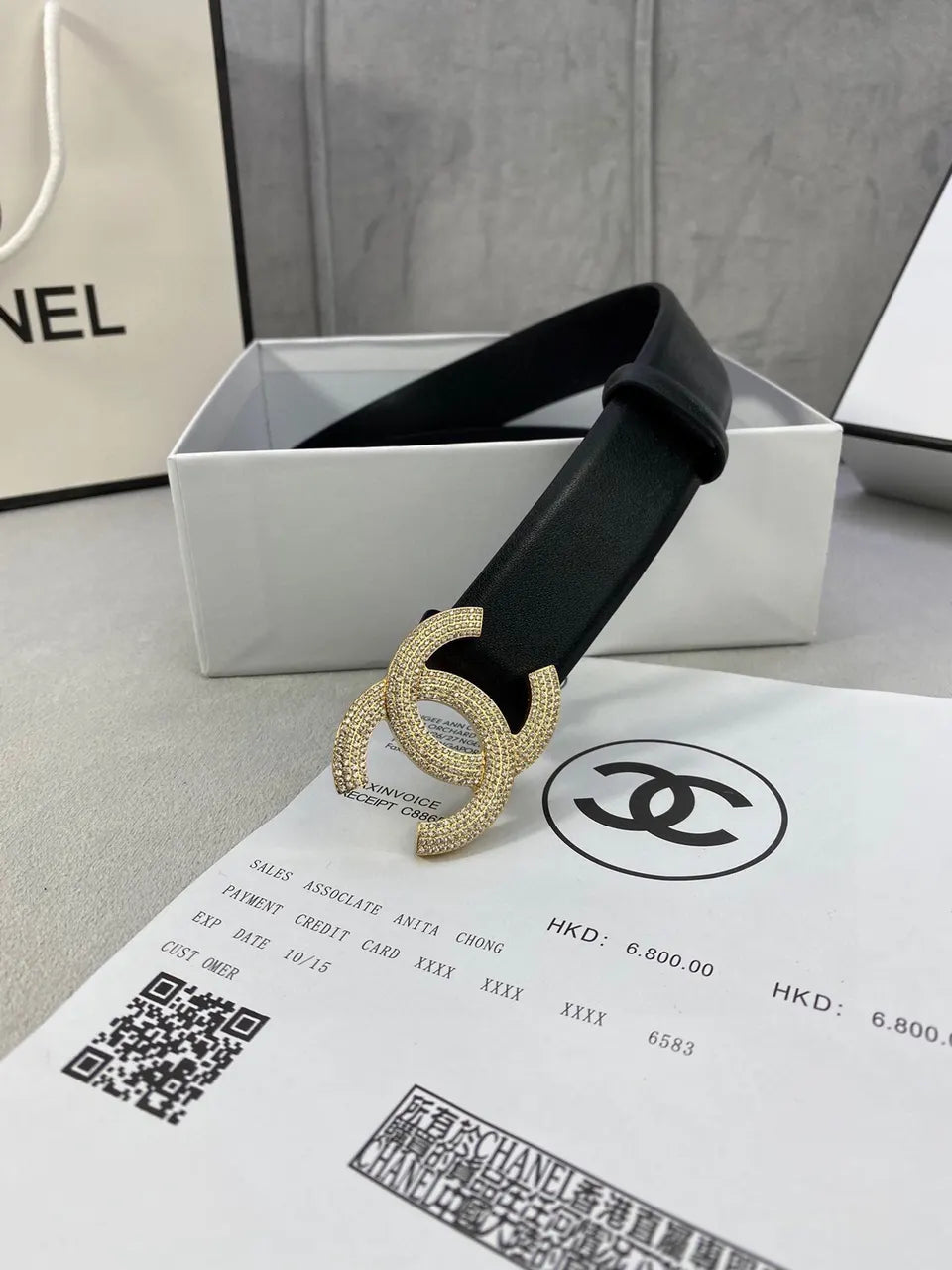 black leather Chanel Rhinestone CC Belt - Hình 2