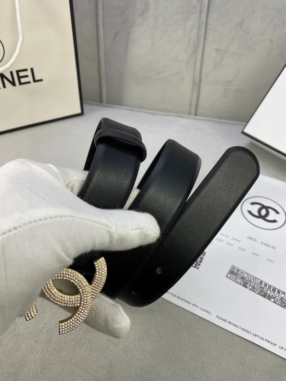 black leather Chanel Rhinestone CC Belt - Hình 4