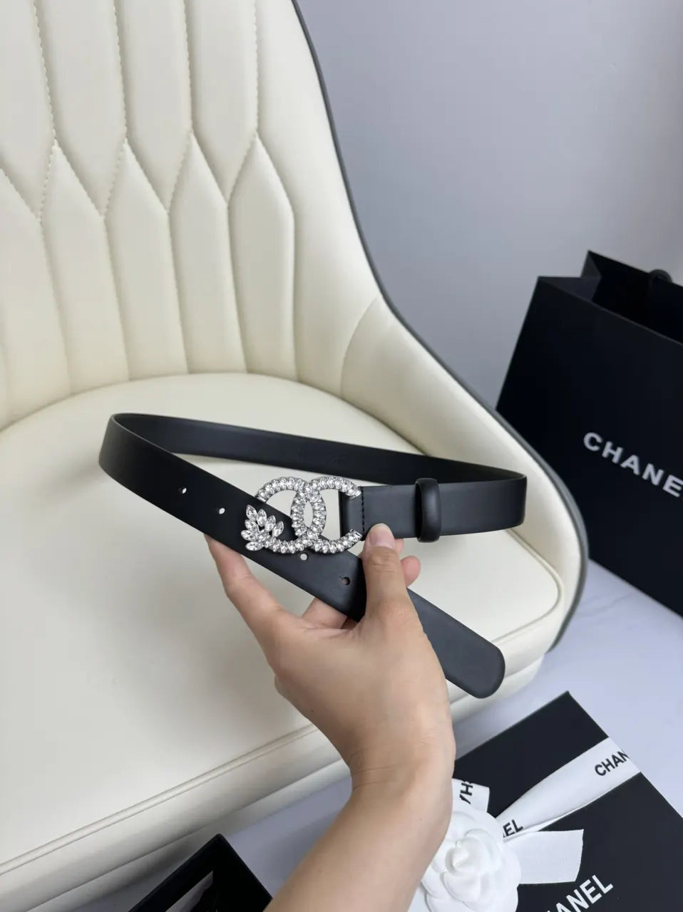 Chanel Rhinestone Leather Belt - Hình 2