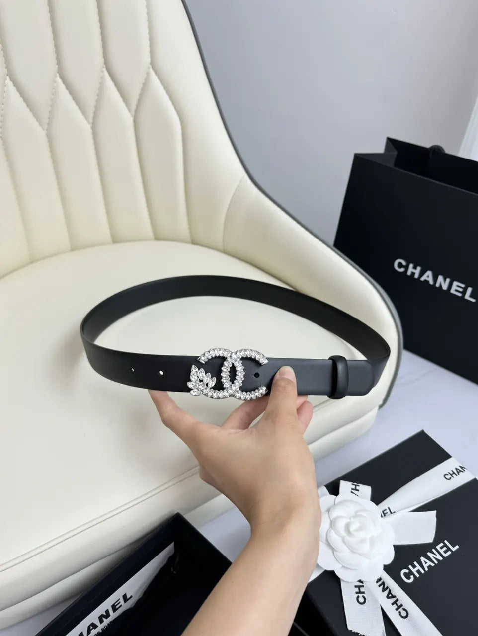 Chanel Rhinestone Leather Belt - Hình 7