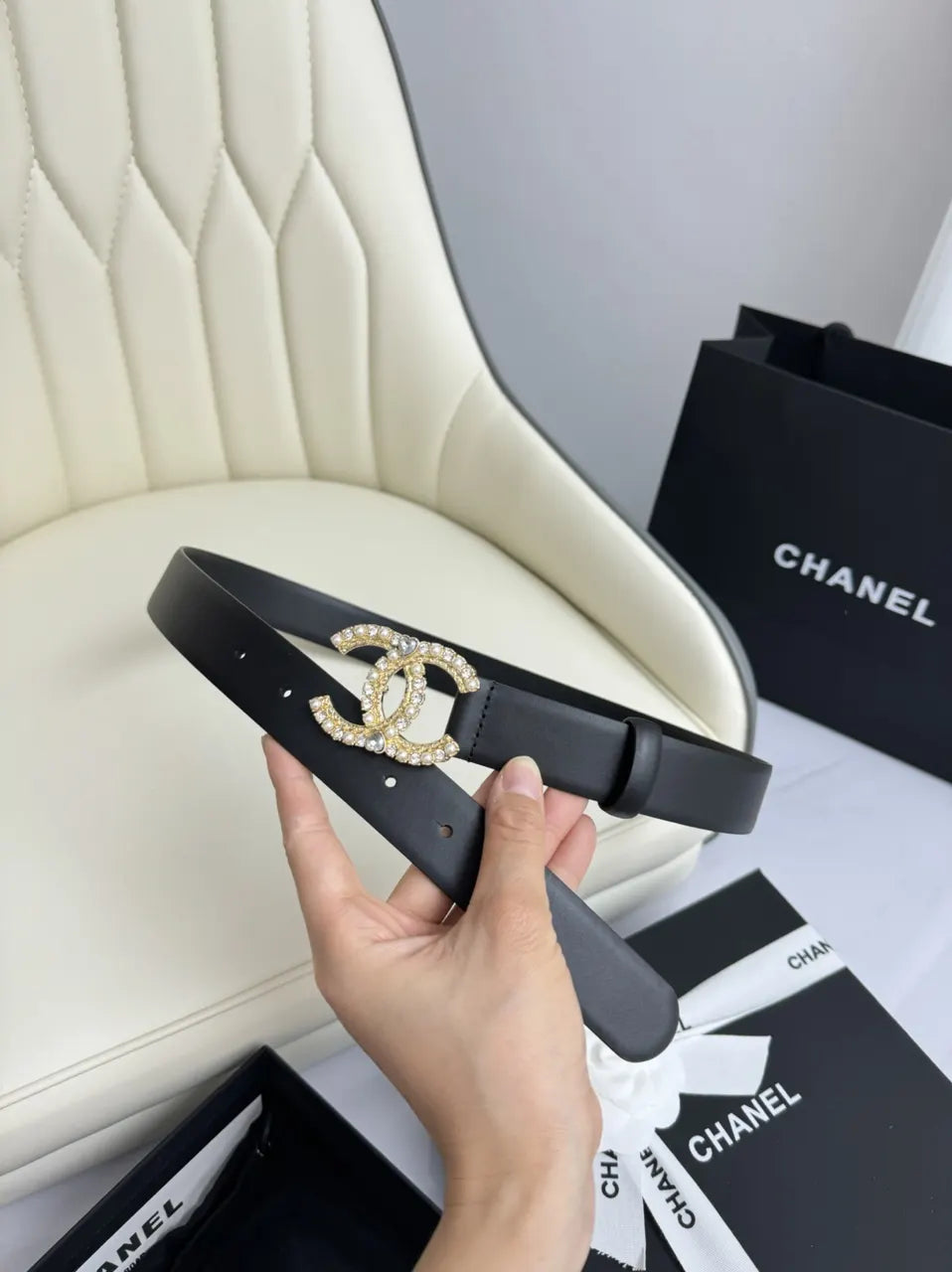 Chanel Rhinestone CC Belt - Hình 3