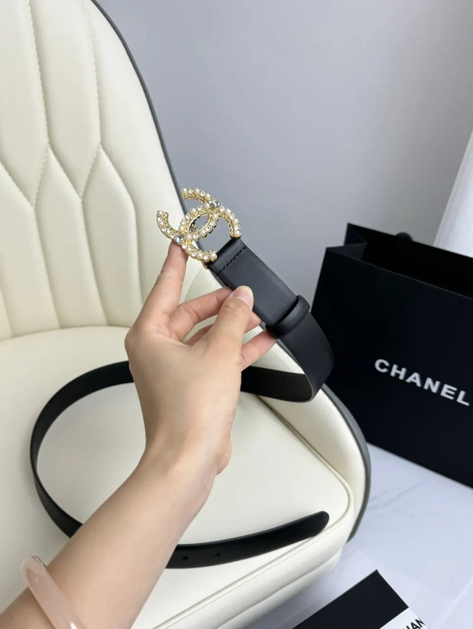 Chanel Rhinestone CC Belt - Hình 4