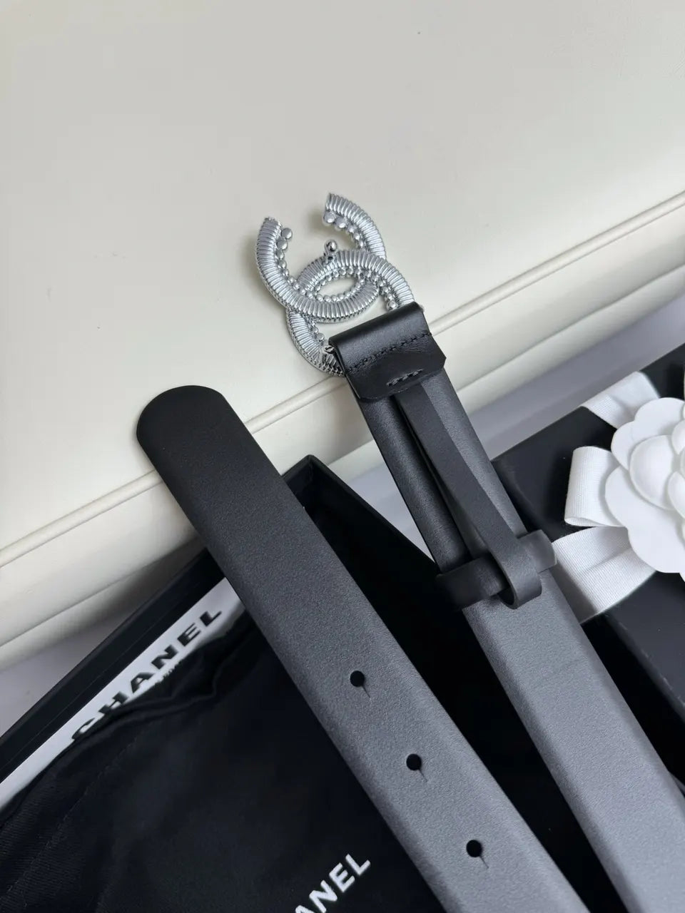 rhinestone Chanel Black Leather Belt - Hình 6