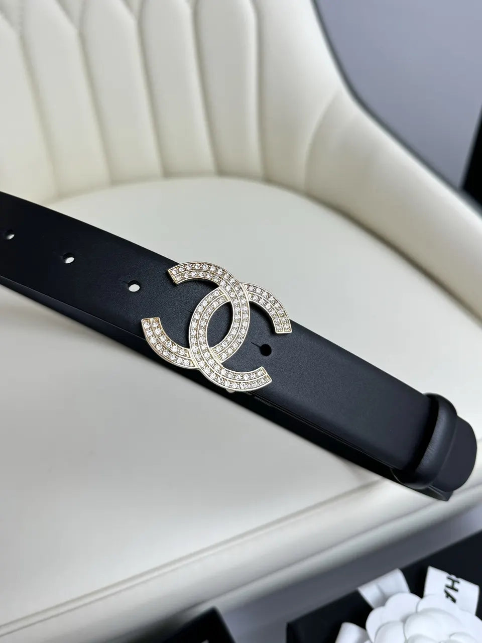 Chanel Crystal CC Black Belt - Hình 4