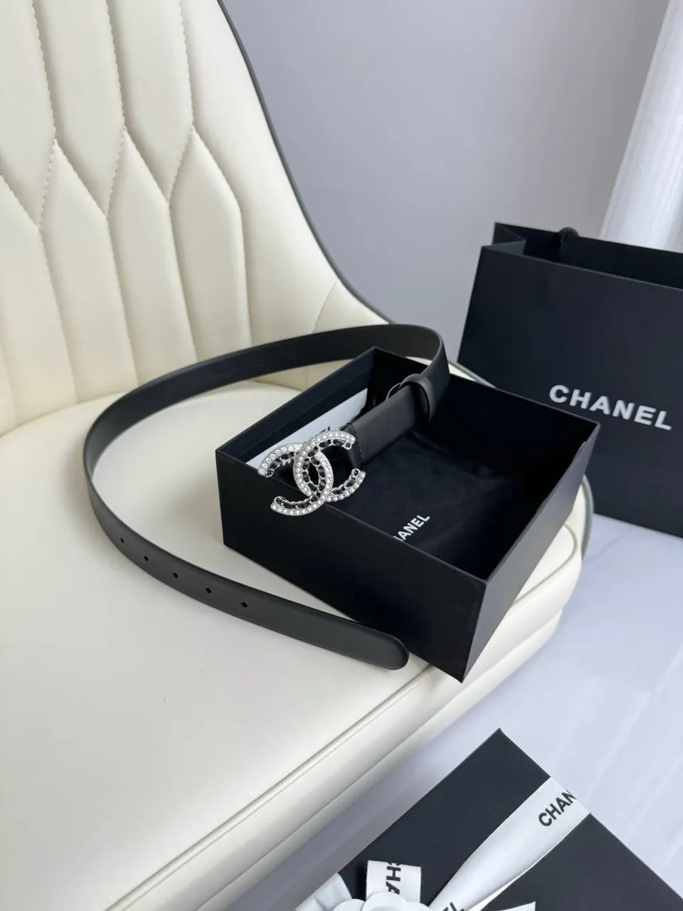 Chanel Crystal CC Black Belt - Hình 2