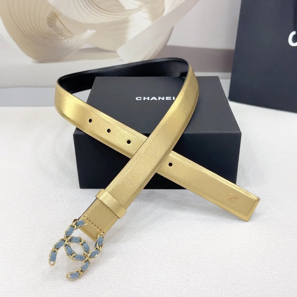 Chanel Gold Leather Belt - Hình 3