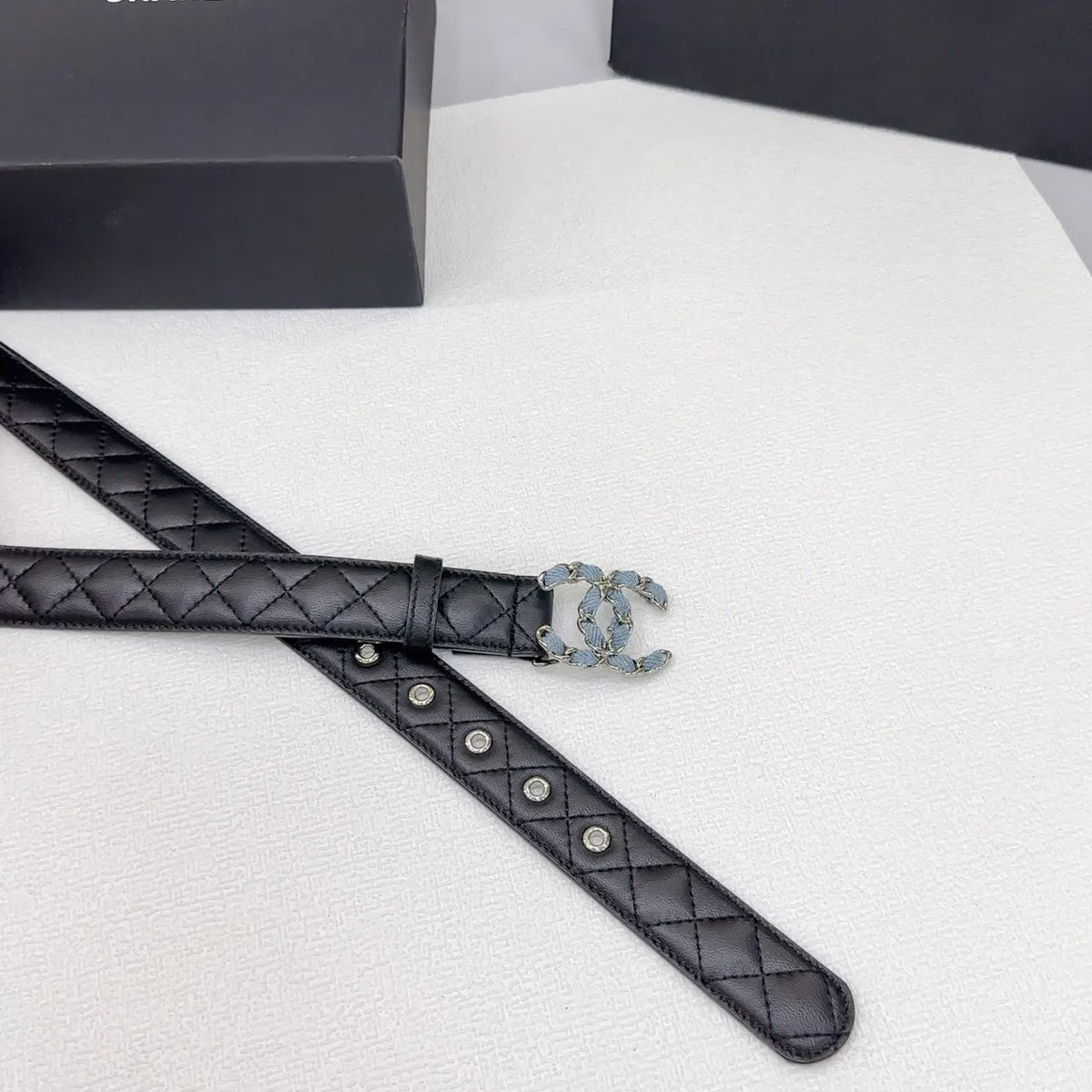 Chanel Black Quilted Belt - Hình 4