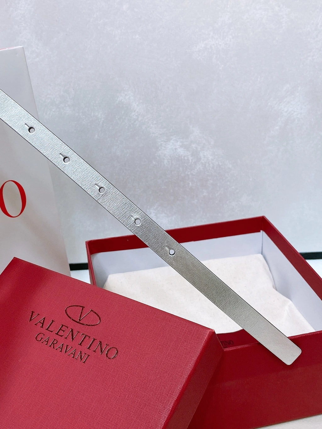 Valentino Silver Rockstud Belt - Hình 4