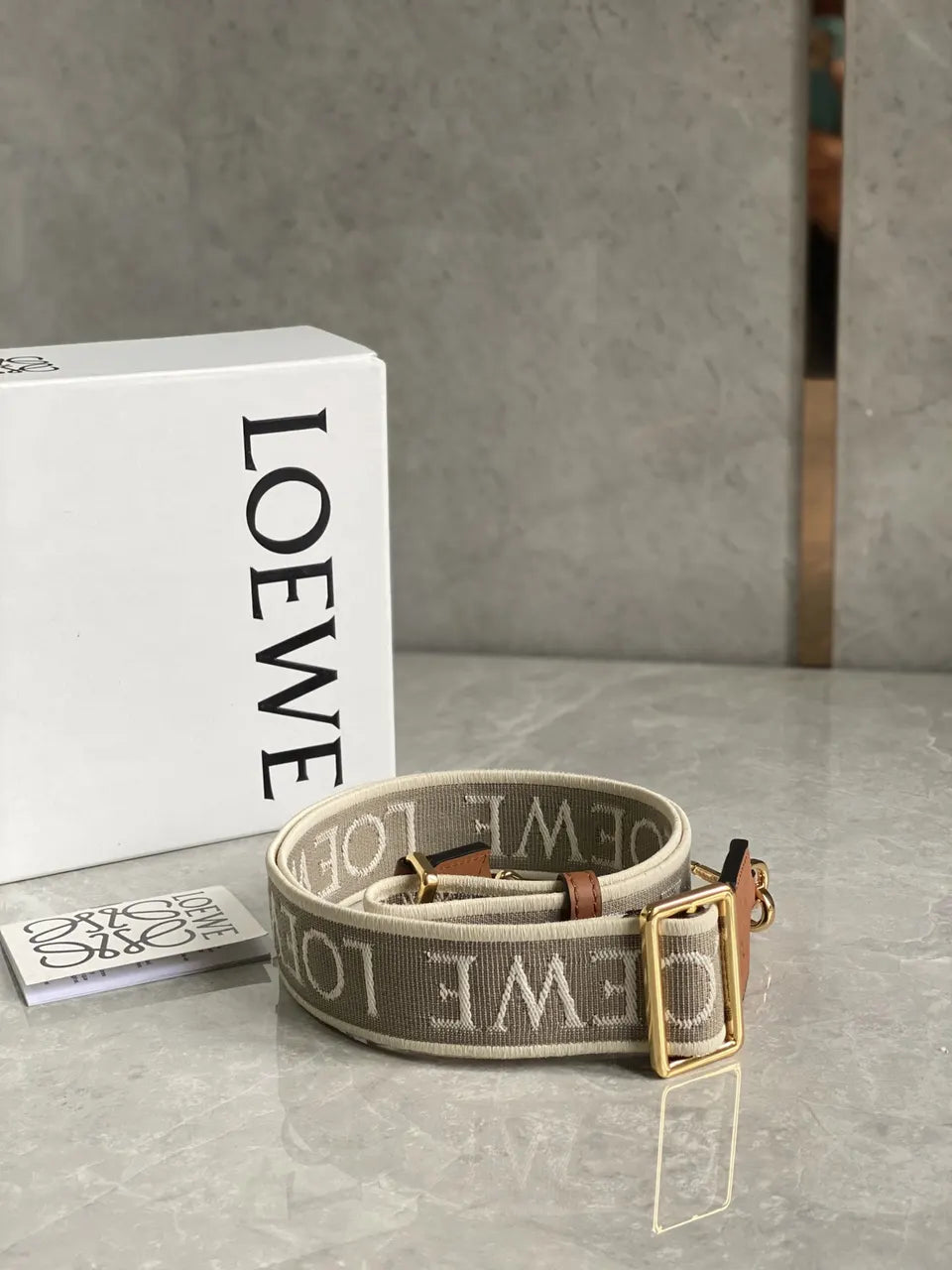 Loewe Jacquard Strap - Hình 4