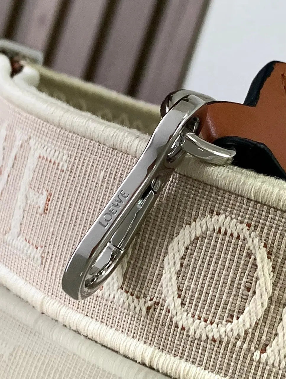 Loewe Beige Bag Strap - Hình 8
