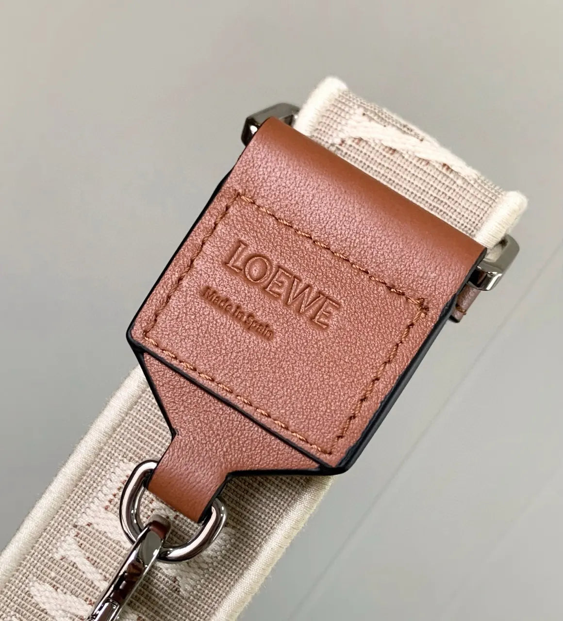 Loewe Beige Bag Strap - Hình 6