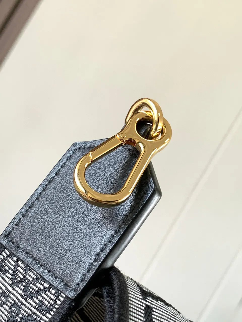 jacquard Loewe Grey Logo Strap - Hình 8