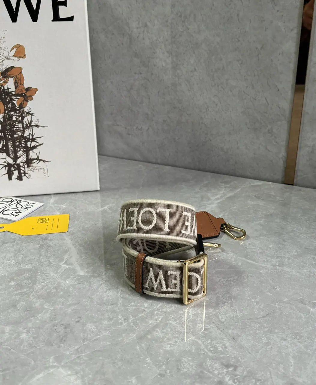 Loewe Brown Logo Strap - Hình 6
