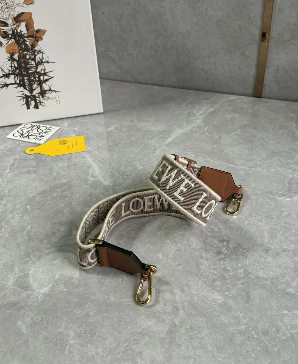 Loewe Brown Logo Strap - Hình 2