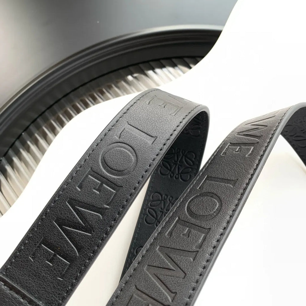 embossed Loewe Black Leather Bag Strap - Hình 4