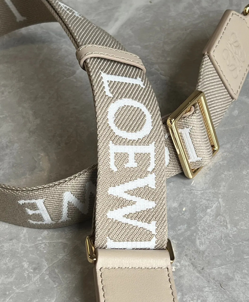 Loewe Beige Logo Strap - Hình 2