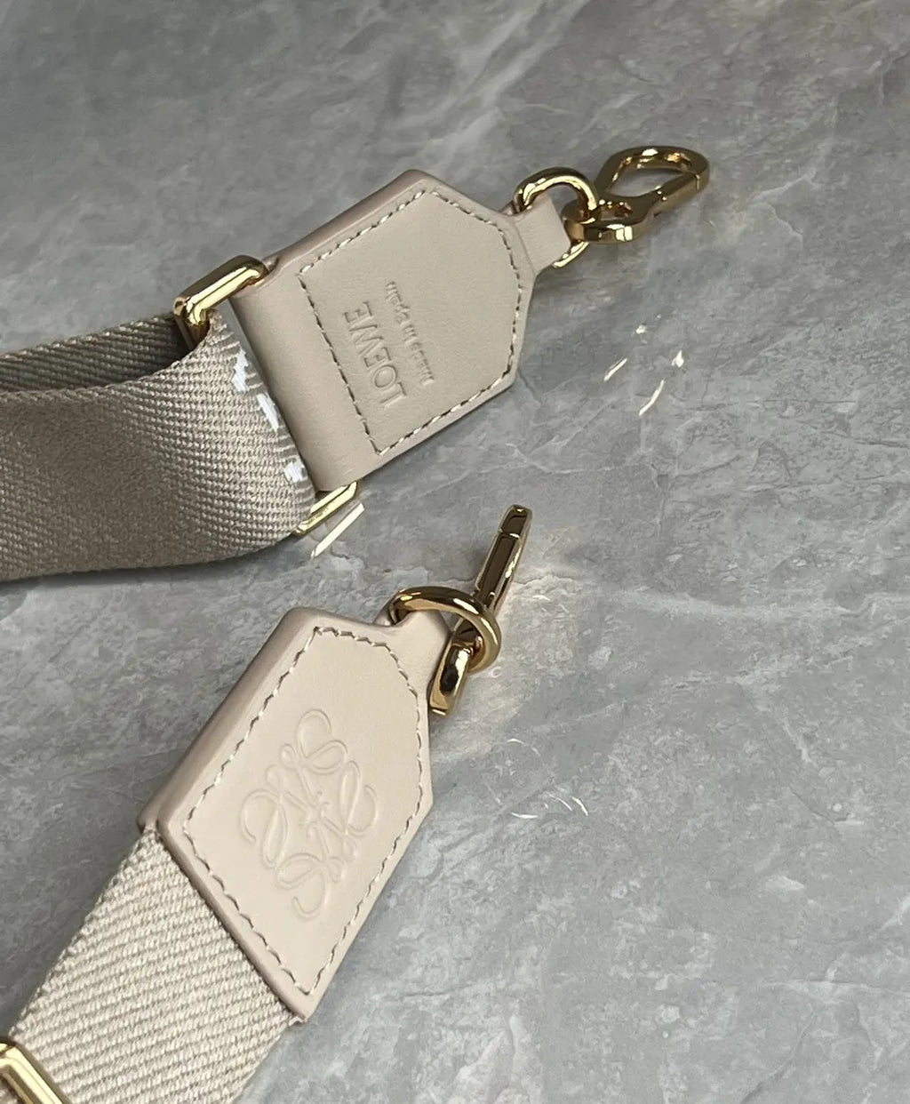 Loewe Beige Logo Strap - Hình 5
