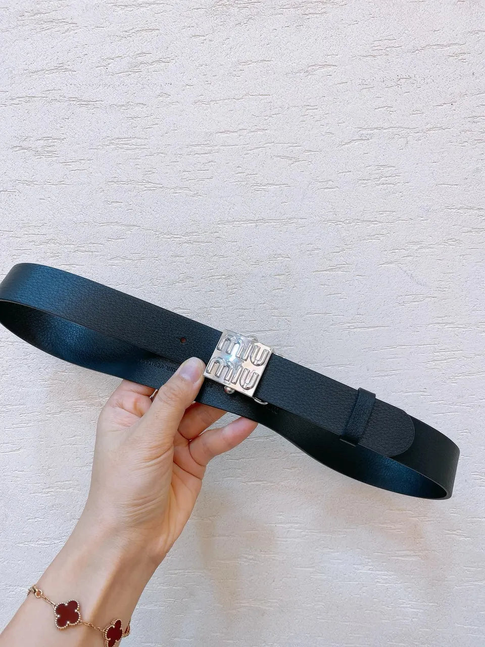 silver buckle Miu Miu Black Leather Belt - Hình 5