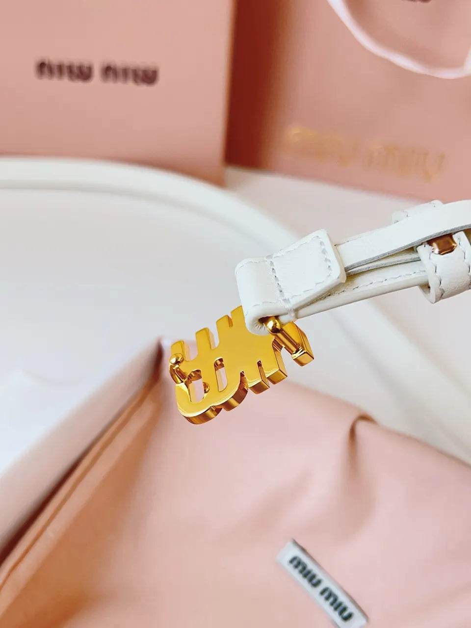 Miu Miu White Leather Belt - Hình 4