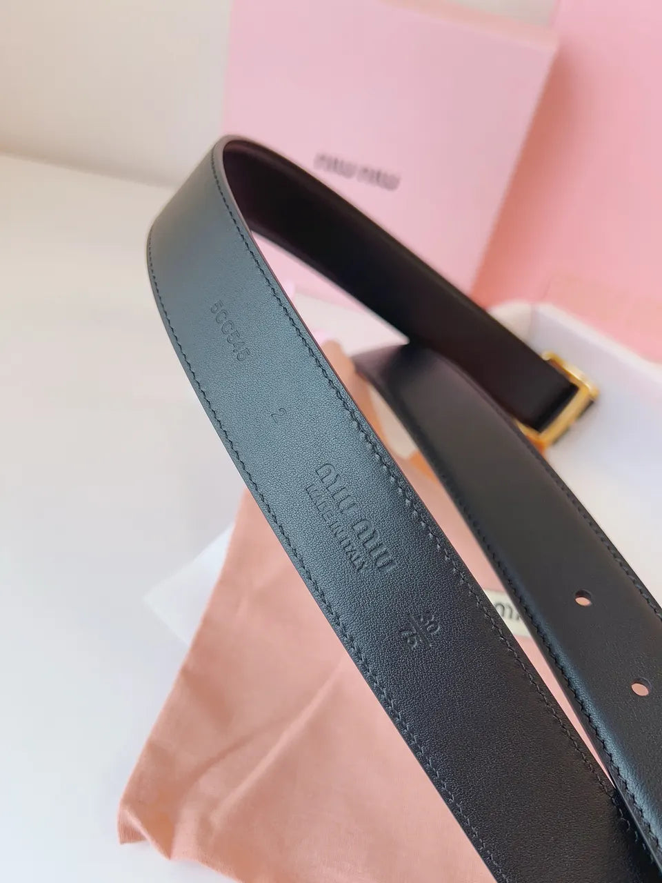 Miu Miu Black Leather Belt - Hình 5
