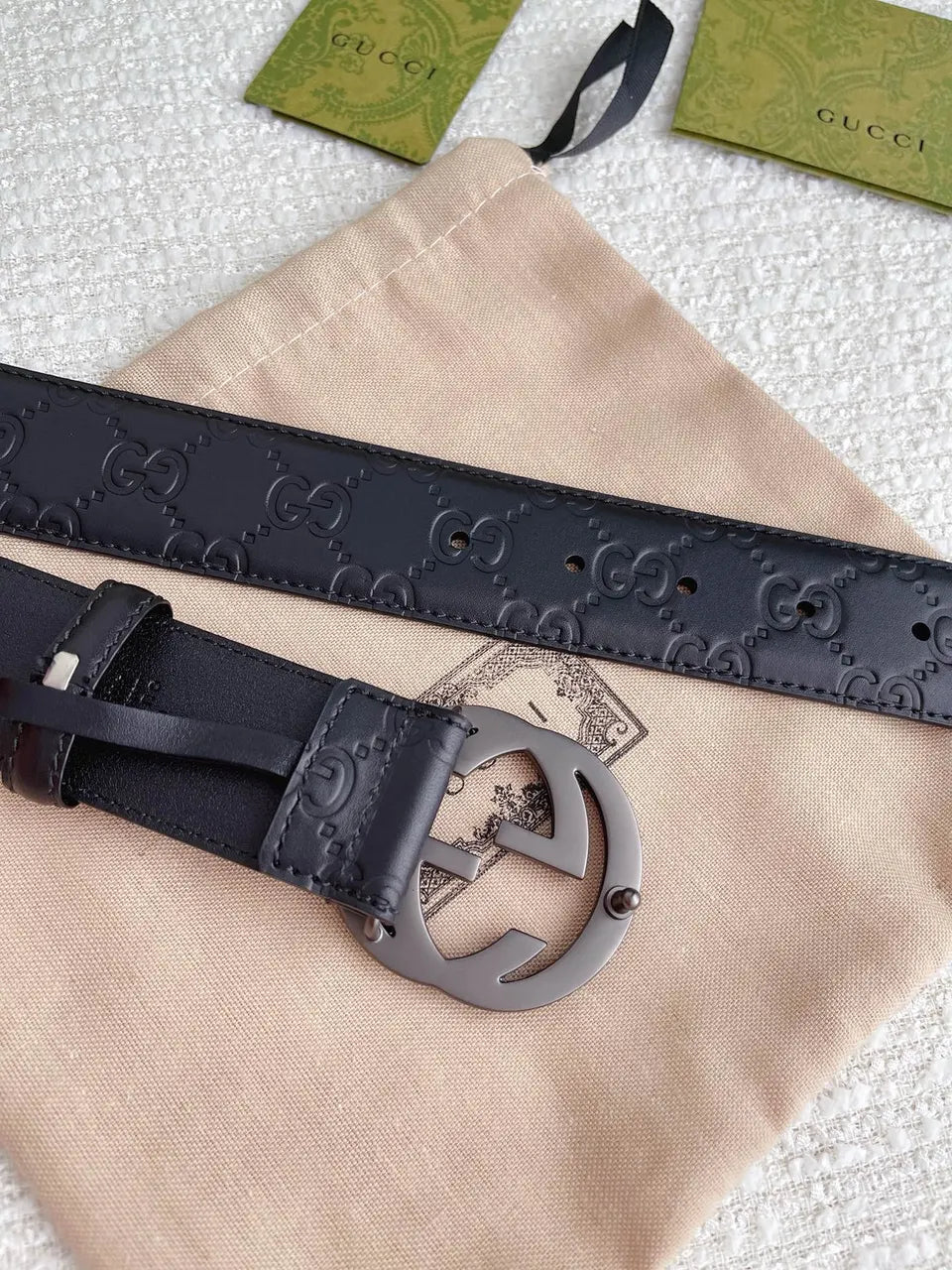Gucci Black Leather Belt Matte GG Buckle - Hình 5