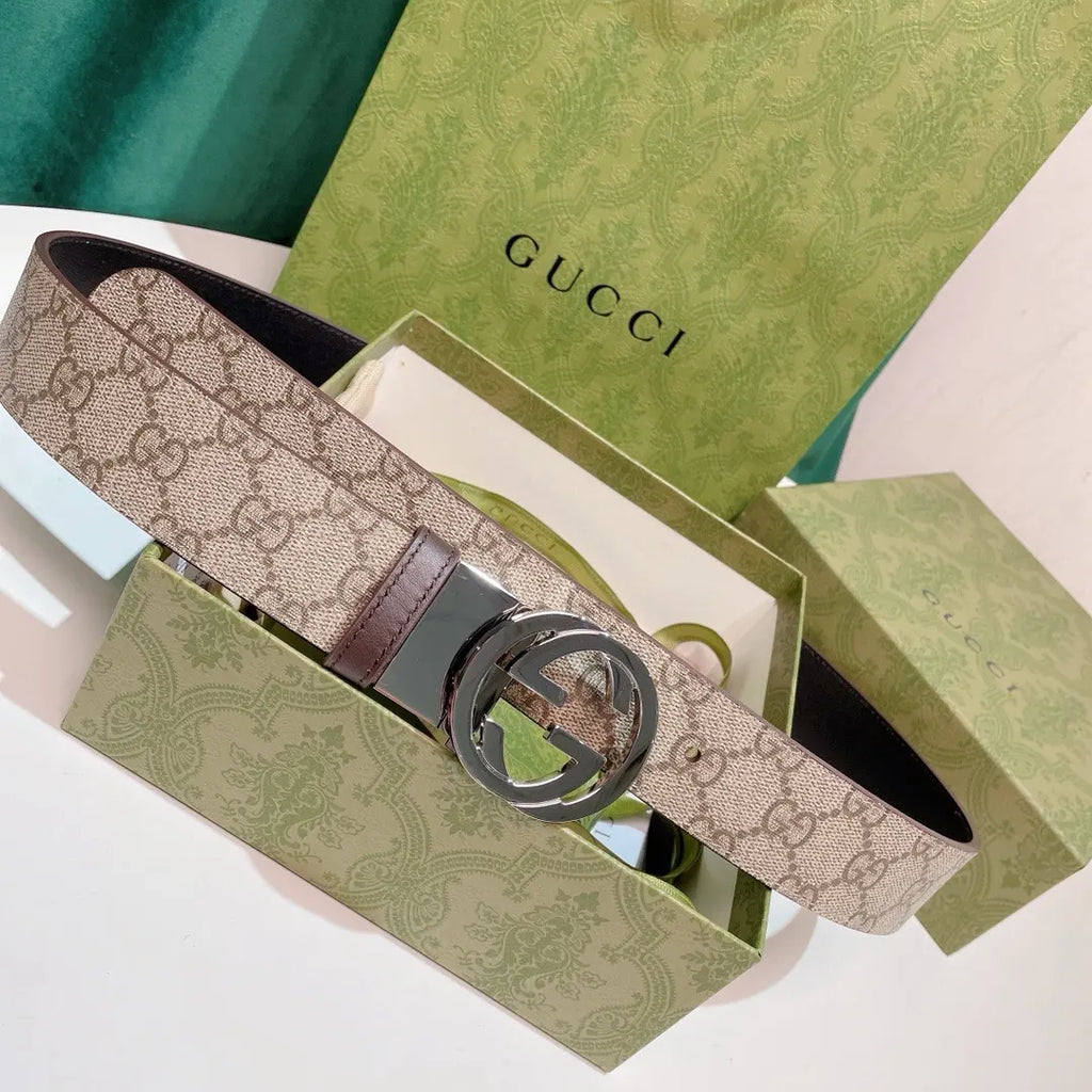 silver Gucci Beige GG Supreme Belt